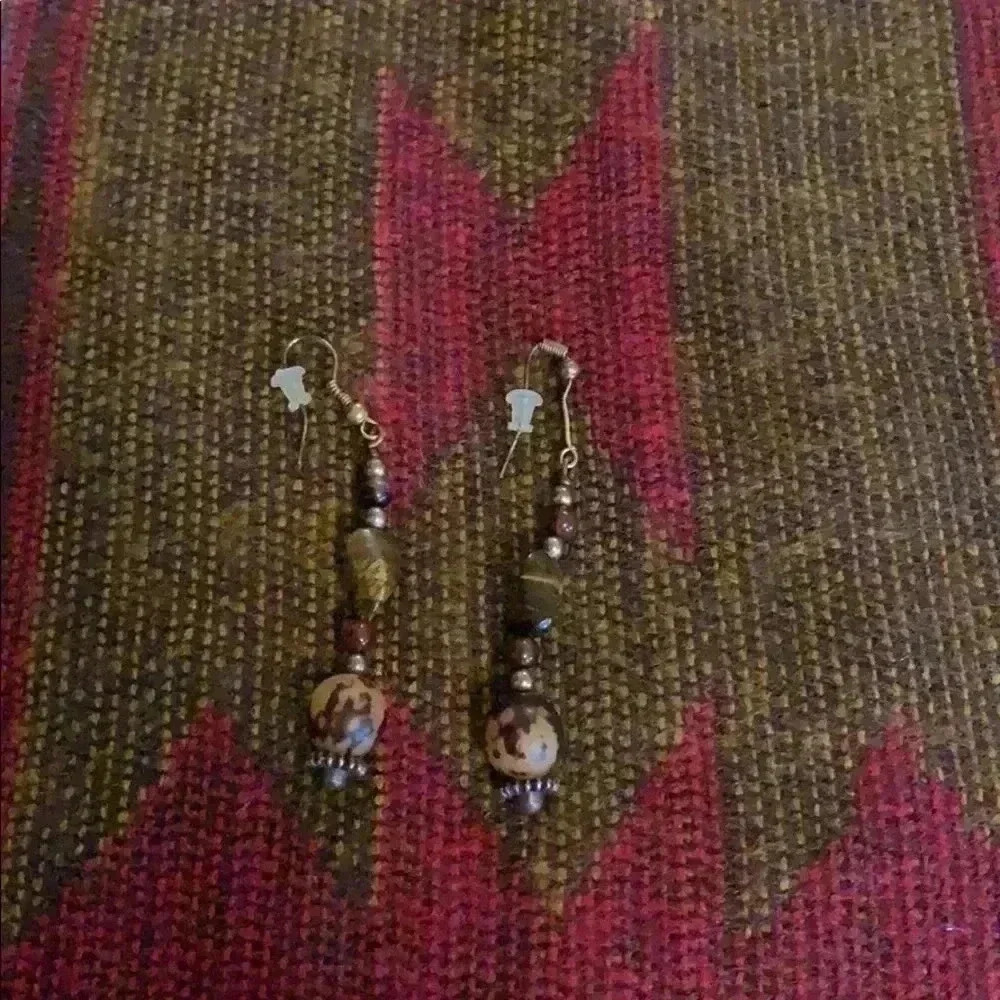 Women’s earrings